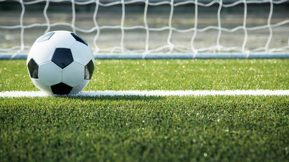 记者：热刺、红军有意红牛球员迪奥曼德，都已和球员团队接触