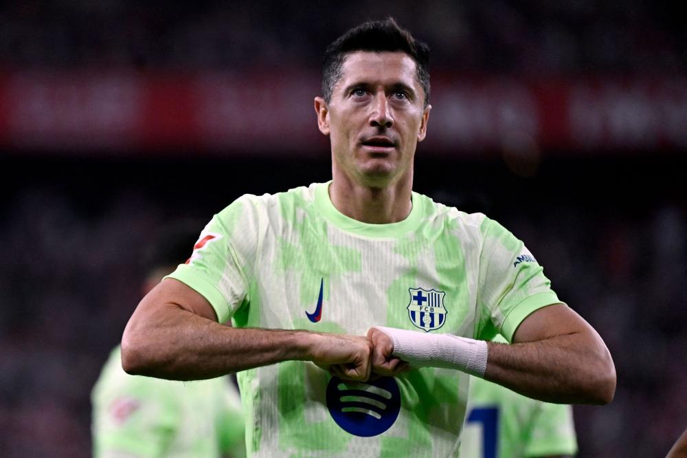 天空体育：利物浦对伊萨克的首份报价为1.1亿镑外加浮动